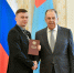 Министр иностранных дел Сергей Лавров вручил смоленскому ветерану СВО диплом о профессиональной переподготовке - Десногорская газета